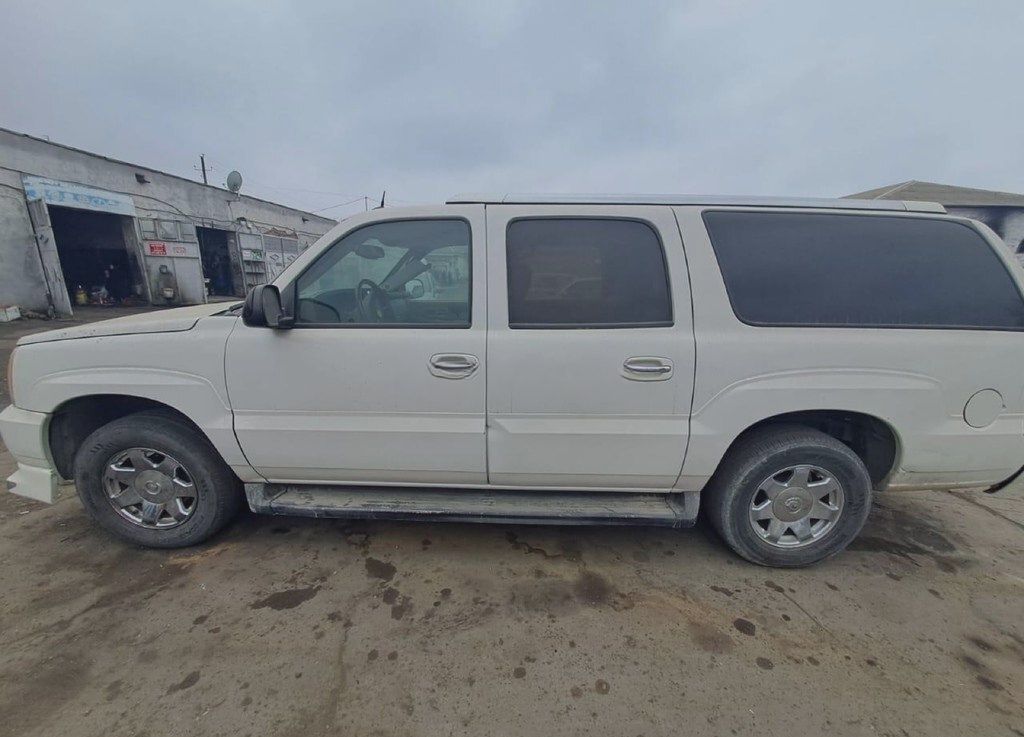 Cadillac Escalade, 2005 il, 471105 km, 6 L 20-EZ-511 — Avtomobillər, Şəmkir (2)