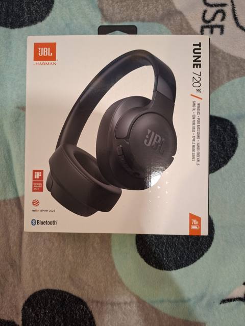 İşlənmiş Simli Qulaqcıqlar, JBL, rəng - Qara — 60 ₼ · Баку · Qulaqcıqlar İşlənmiş Simli Qulaqcıqlar, JBL, rəng - Qara — Баку