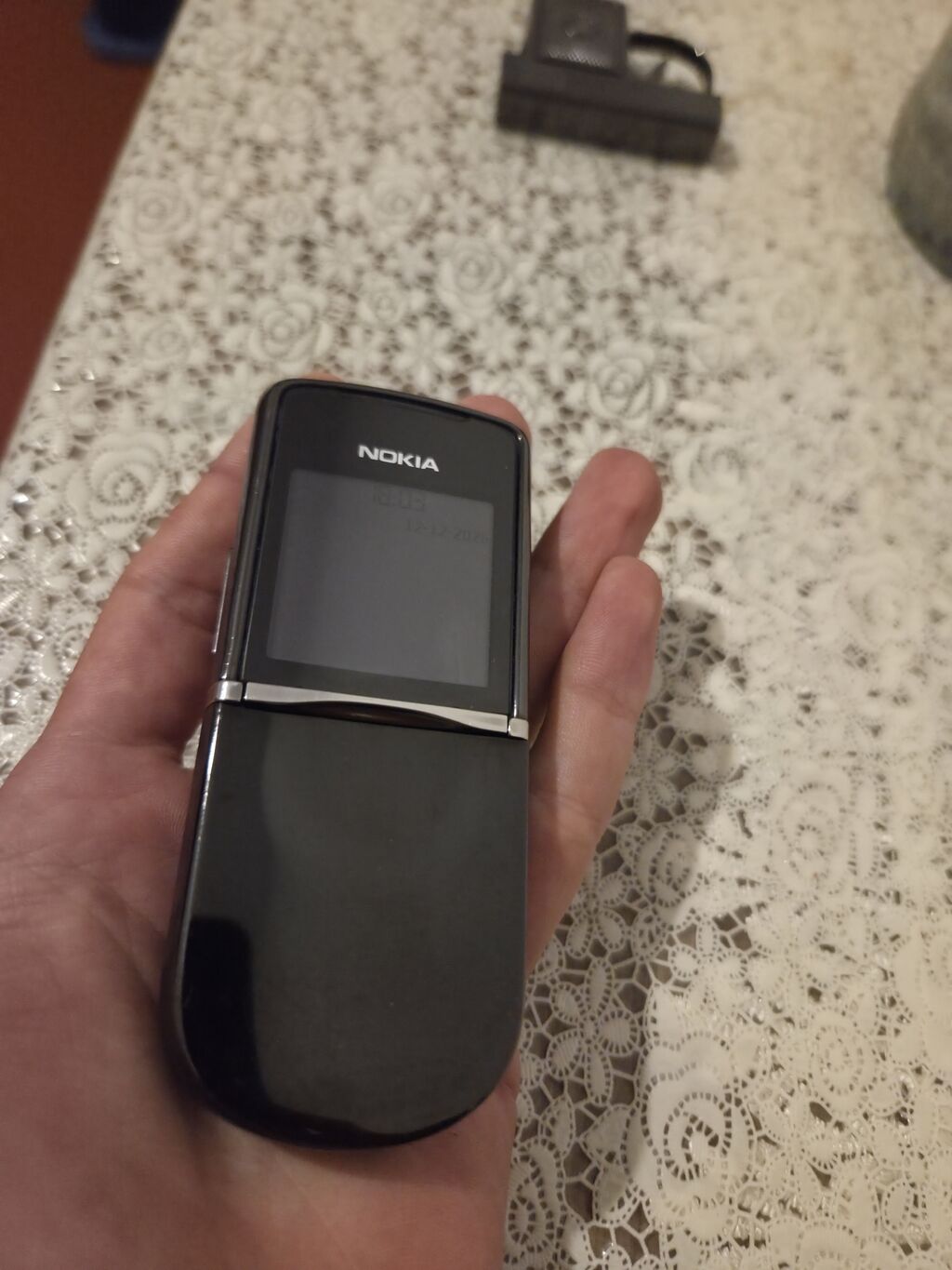 Nokia 8 Sirocco, rəng - Qara, Düyməli