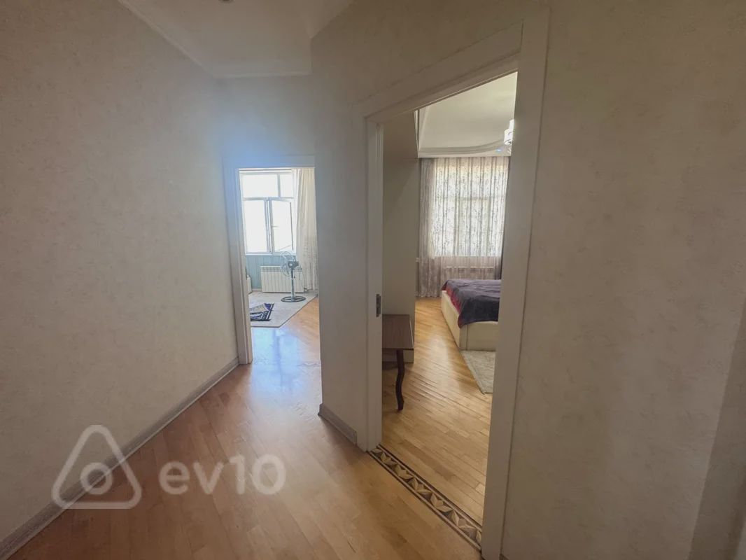 Satılık 3 odalı daire (yeni bina), 140 m² — Mənzil, Bakı (7)