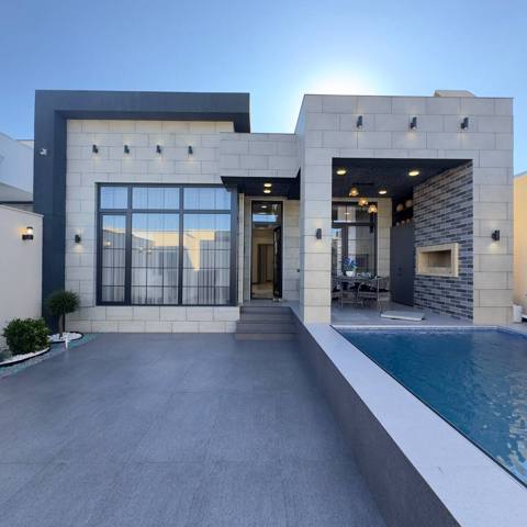Satılır 4 otaqlı həyət evi/bağ evi 150 m² — Баку