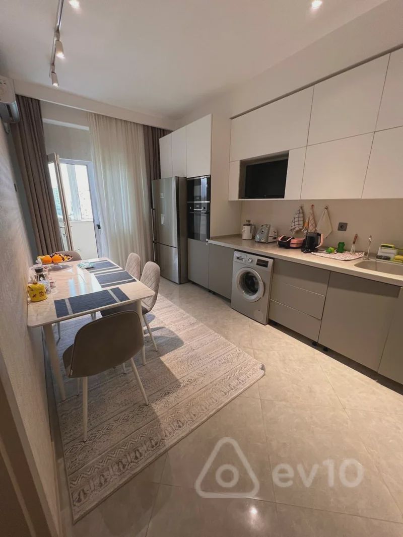 For sale: 4-room apartment (new building), 195 m² — Mənzil, Bakı (12)