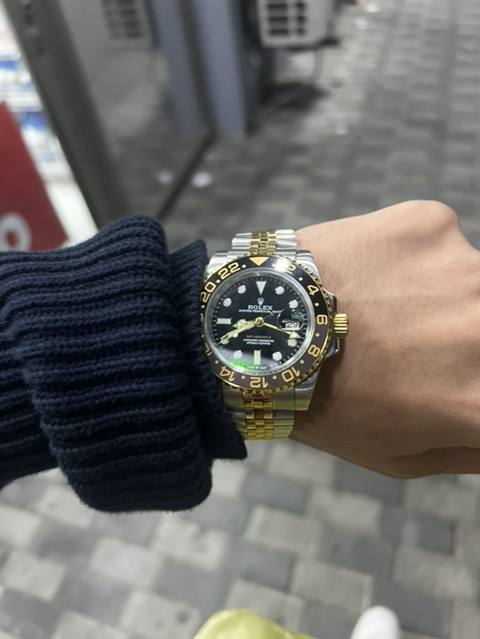 Rolex GMT-Master II (ikili rəngli Jubilee qolbaqlı) - Korpus — 110 ₼ · Masazir · Qol saatları Rolex GMT-Master II (ikili rəngli Jubilee qolbaqlı) - Korpus — Masazir