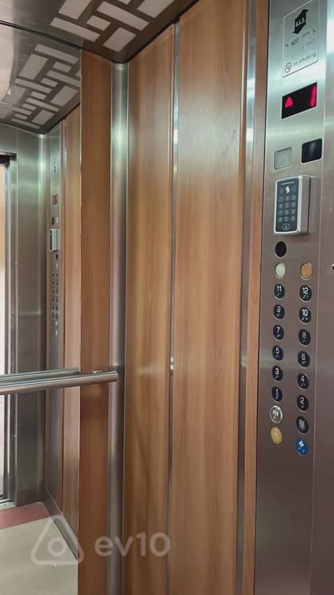 4 otaqlı mənzil, 140 m², Əbdülvahab Salamzadə — Пәтер