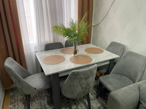 Çinare0702 Masa dəsti satılır – 450₼. Real alıcıya endirim olunacaq — Баку