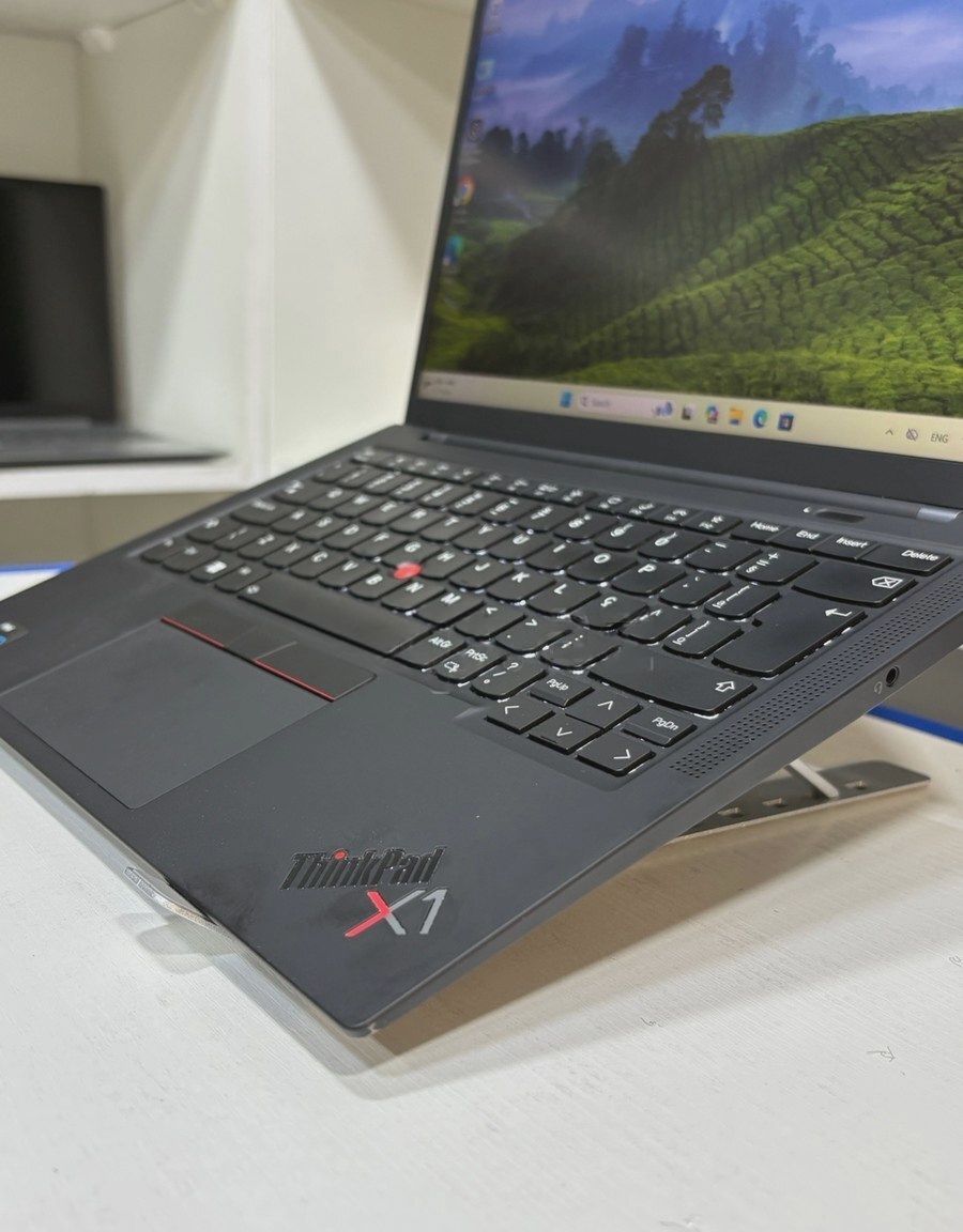 Notbuk Lenovo ThinkPad X1 Carbon — Noutbuklar, Bakı (3)