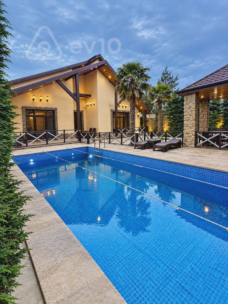 For sale: 4-room house / Cottage / Villa, 220 m² — Ev, villa, Bakı