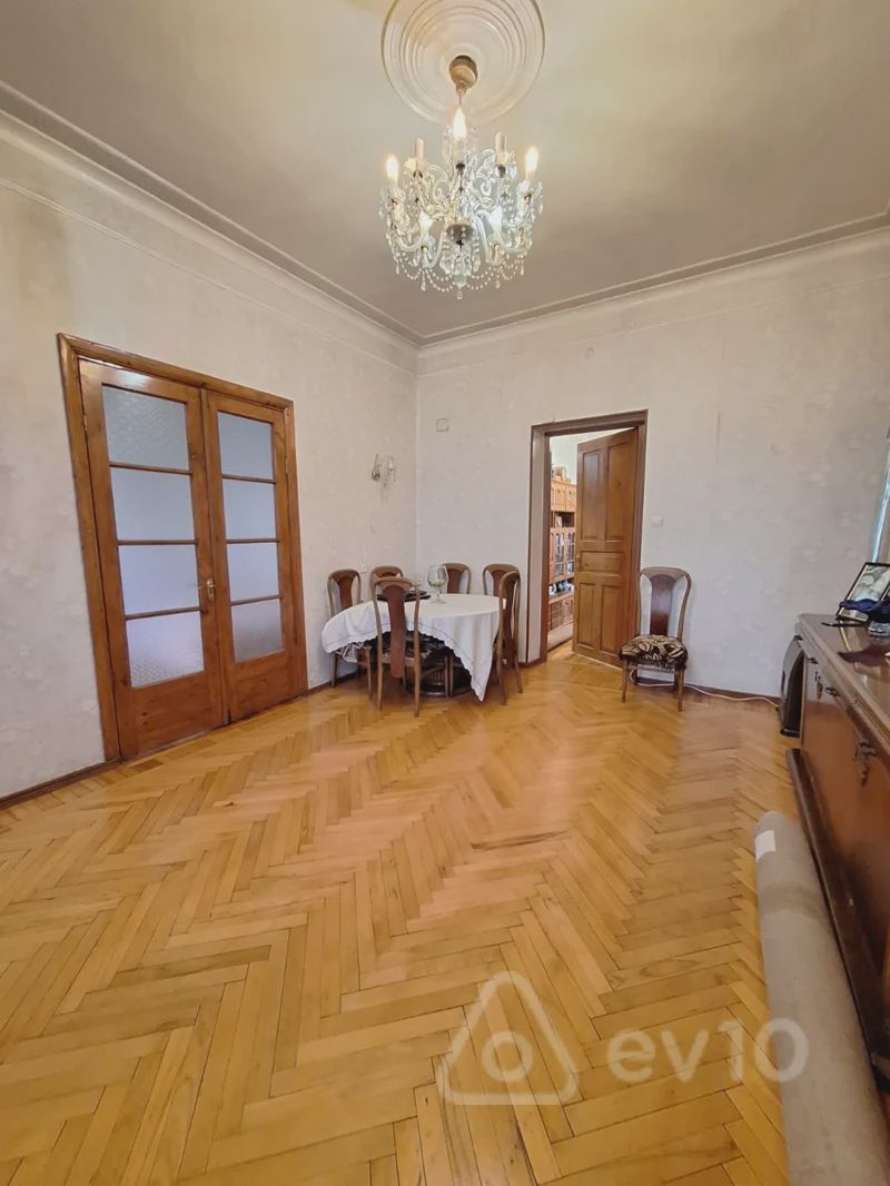 For sale: 3-room apartment (old building), 70 m² — Mənzil, Bakı (5)