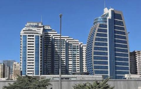 5 otaqlı mənzil 296 m² satılır Bakı, Xətai r — 1 350 000 ₼ · Baku · Mənzil 5 otaqlı mənzil 296 m² satılır Bakı, Xətai r — Baku