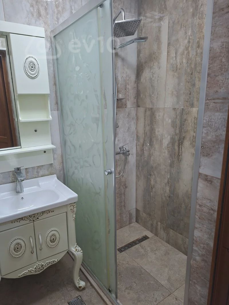 For rent: 2-room apartment (old building), 75 m² — Mənzil, Bakı (12)