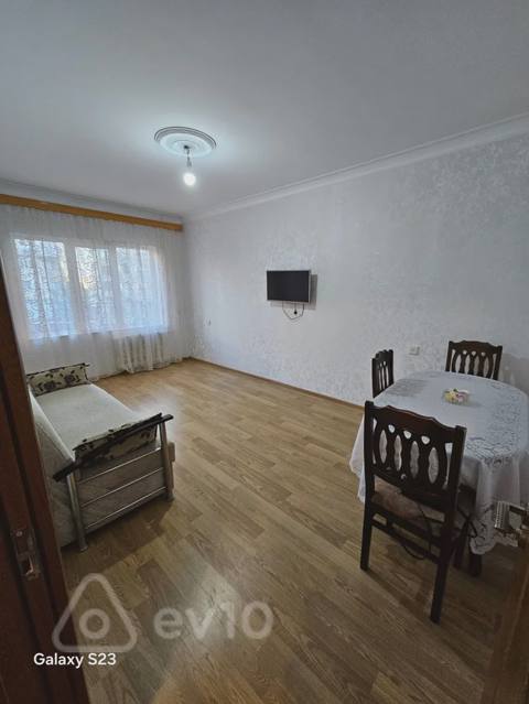 2 otaqlı mənzil, 60 m², Bakı şəhəri, Svetlana Məmmədova küç. — kirayə — 700 ₼ · 2 otaq · 60 m² · 4/10 mərtəbə · Bakı, Binəqədi · Mənzil 2 otaqlı mənzil, 60 m², Bakı şəhəri, Svetlana Məmmədova küç. — kirayə — Bakı