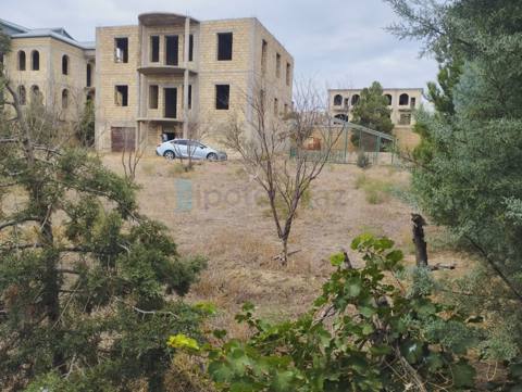 Satılır: 8 Otaq, Evlər/Villalar, Səbail r., Badamdar q., 300.00 m² — Bakı