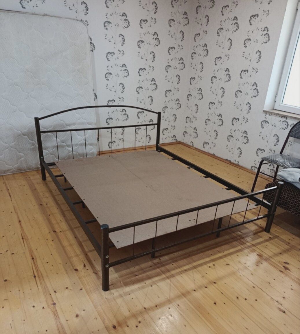 Çarpayı Qara rəng — Mebel (2)