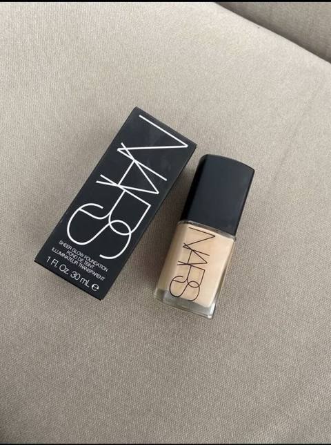 Tonal kremi Nars Yeni — 25 ₼ · Bakı · Makiyaj Tonal kremi Nars Yeni — Bakı
