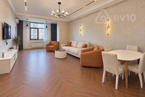 2 otaqlı mənzil, 68 m², Zahid Xəlilov küçəsi — kirayə — Baku