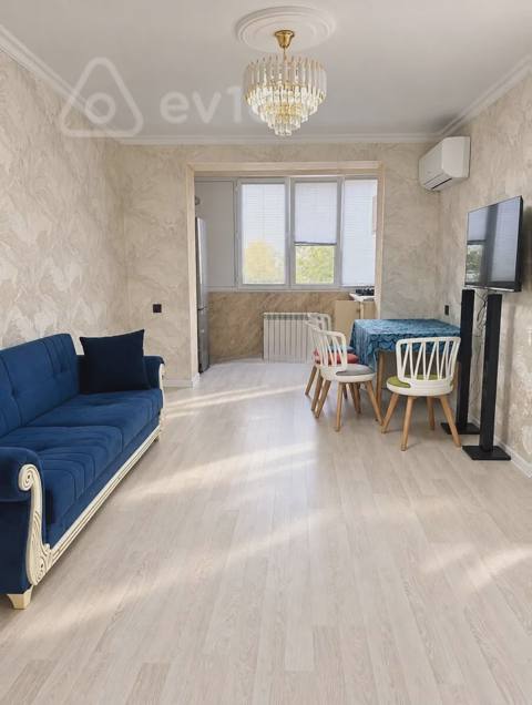 3 otaqlı mənzil, 65 m², Abbas Mirzə Şərifzadə küçəsi — kirayə — Bakı