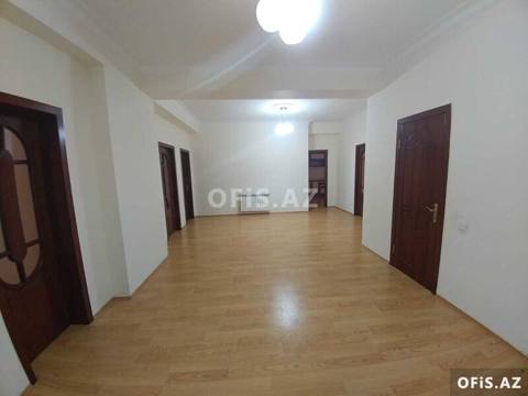 Yeni tikili Kirayə Verilir Yasamal r., 20 Yanvar m., 4 otaq, 200 m² — Famil — ბინა