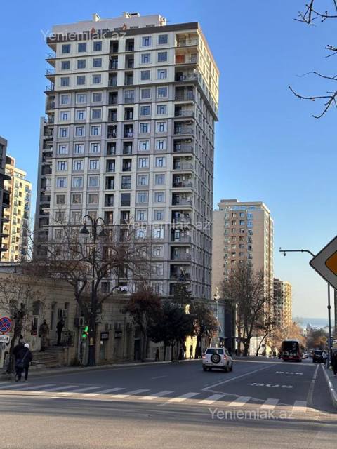 Satılır 3 otaqlı Bina evi menzil (Yeni tikili), 109 m², Nəsimi rayonu — Баку