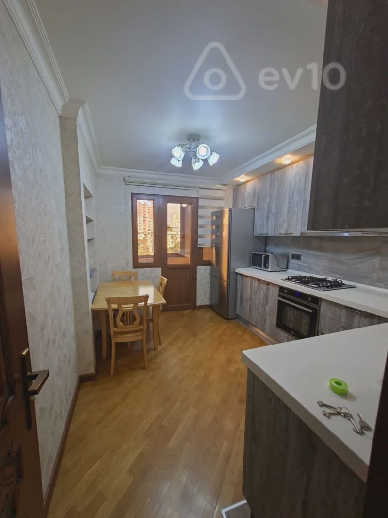 For rent: 2-room apartment (old building), 75 m² — Mənzil, Bakı (7)
