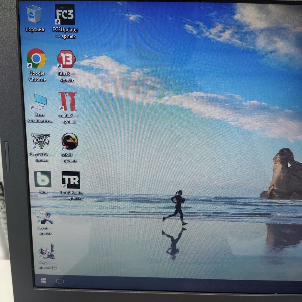 Core i5/Nvidia Geforce GT 920M/8gb Ram/1tb Salam əziz dostlar — Digər notbuklar, Bakı (10)