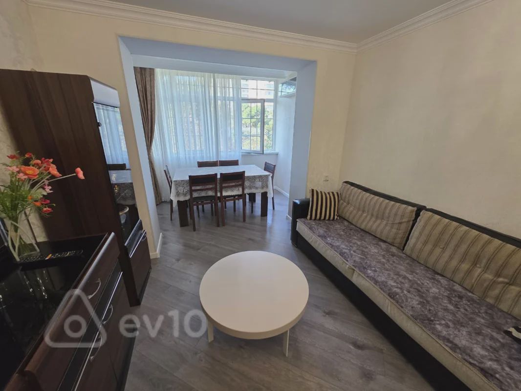 For rent: 3-room apartment (old building), 70 m² — Mənzil, Bakı (3)