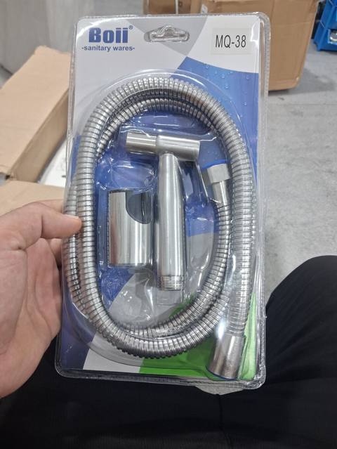 Tualet bedesi desdiBoji MQ-38 gigiyenik duş dəsti. Sanitar qovşaqlar — Plumbing