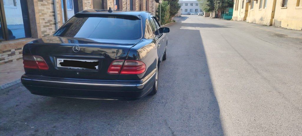 Mercedes E 270, 2.7 L, 2000 il, 358 646 km — Avtomobillər, Bakı (3)