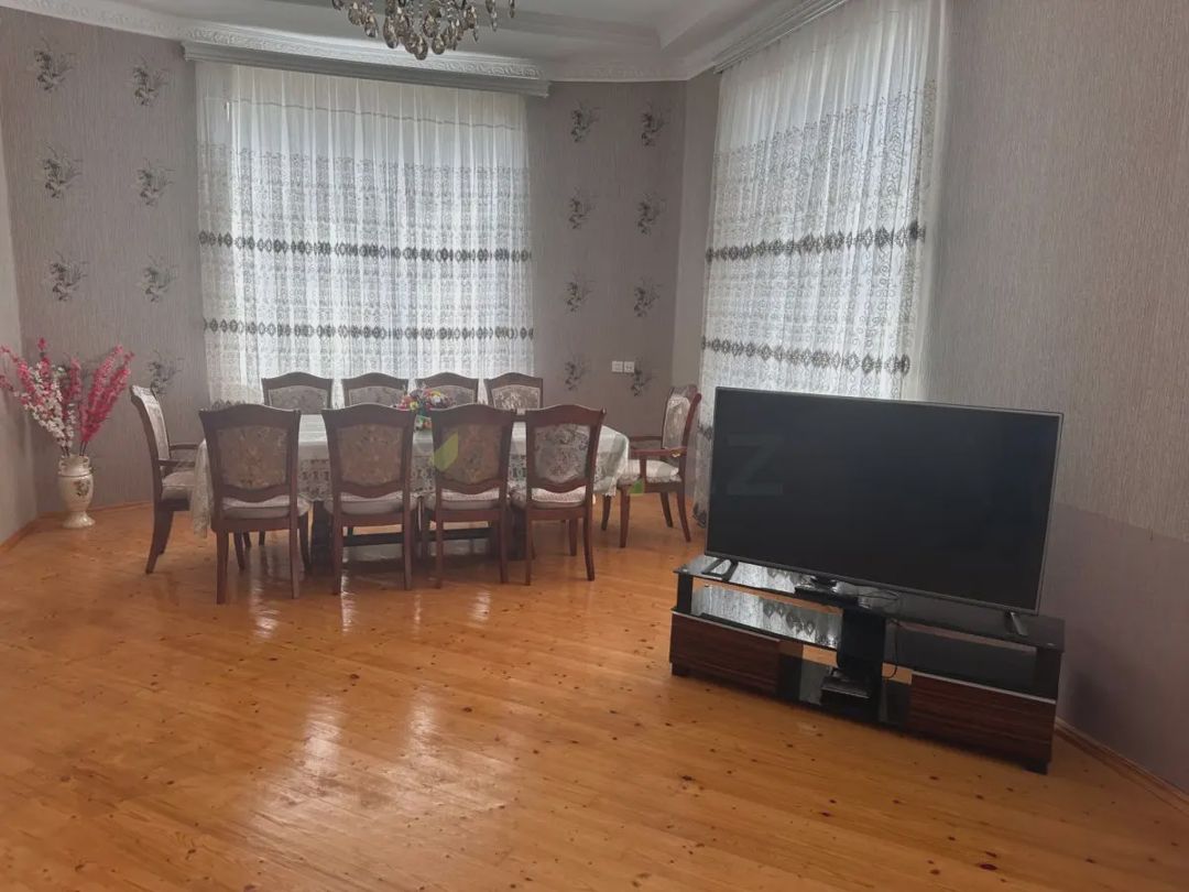 For sale: 4-room house / Cottage / Villa, 300 m² — Ev, villa (8)