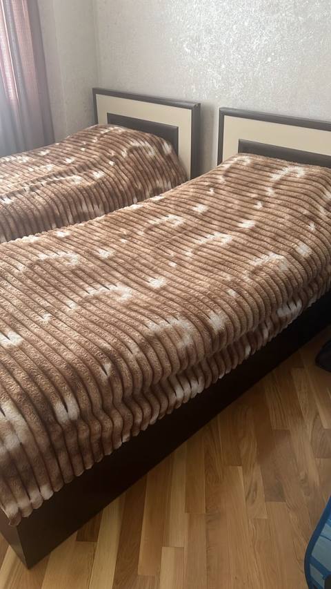 İşlənmiş, Təknəfərlik çarpayı, Bazasız, Matras ilə, Siyirməsiz — Баку
