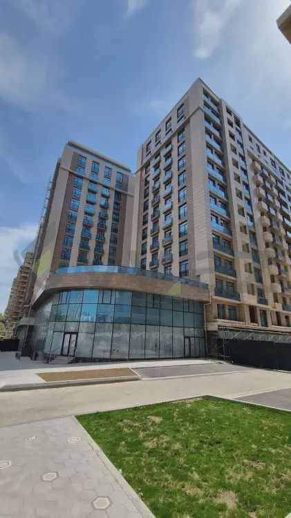 For sale: 4-room apartment (new building), 270 m² — Mənzil, Bakı (2)