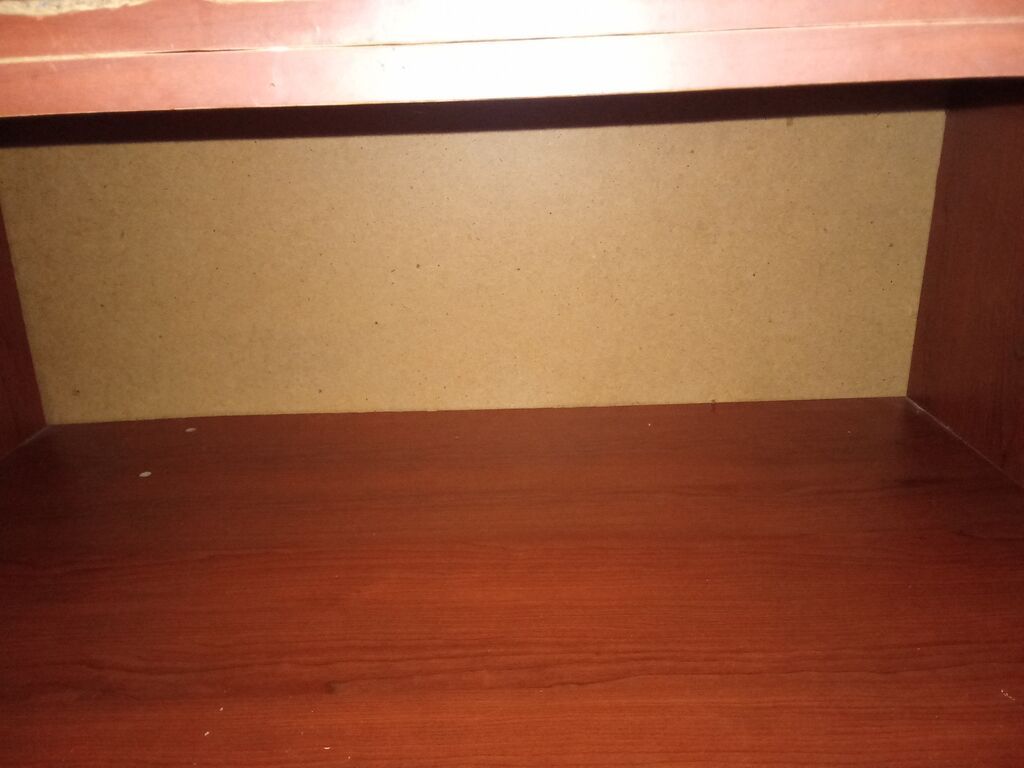 İşlənmiş, 1 qapı, Güzgülü, Qəhvəyi, Açılan, Düz dolab — Xol üçün, Bakı (5)
