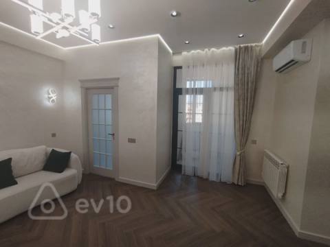 2 otaqlı mənzil, 70 m², Neftcilər metrosu — kirayə — Baku