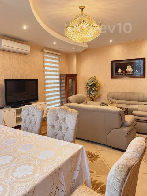 3 otaqlı mənzil, 135 m², Bakı, Cefer Cabbarli 22 — kirayə — Батир