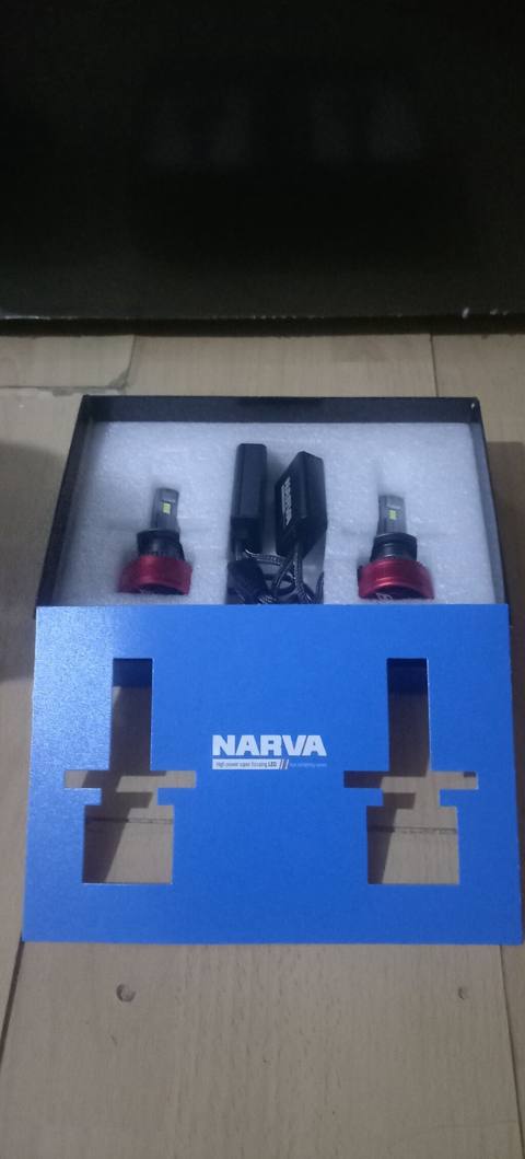 Narva LED far lampı dəsti - Brend: Narva - Dəst: 2 ədəd LED far lampı — Қосалқы бөлшектер және аксессуарлар
