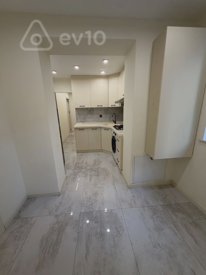 For rent: 3-room apartment (old building), 75 m² — Mənzil, Bakı (8)