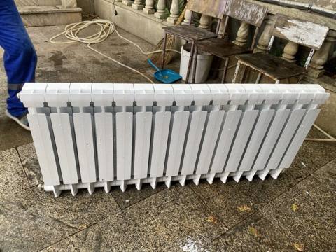 Alüminium radiator (seksiyalı) - Material: alüminium, istiliyi tez — Bakı