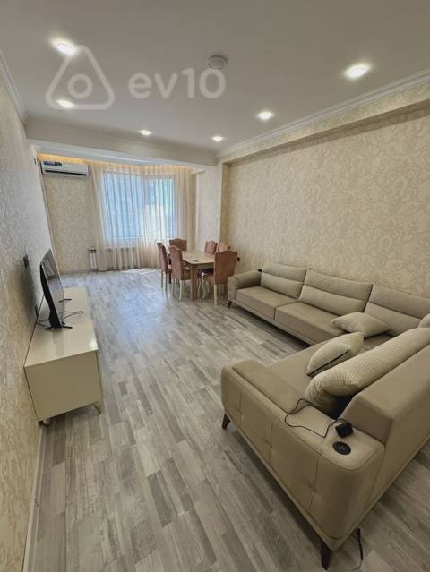 3 otaqlı mənzil, 160 m², Vaqif pr — kirayə — Батир