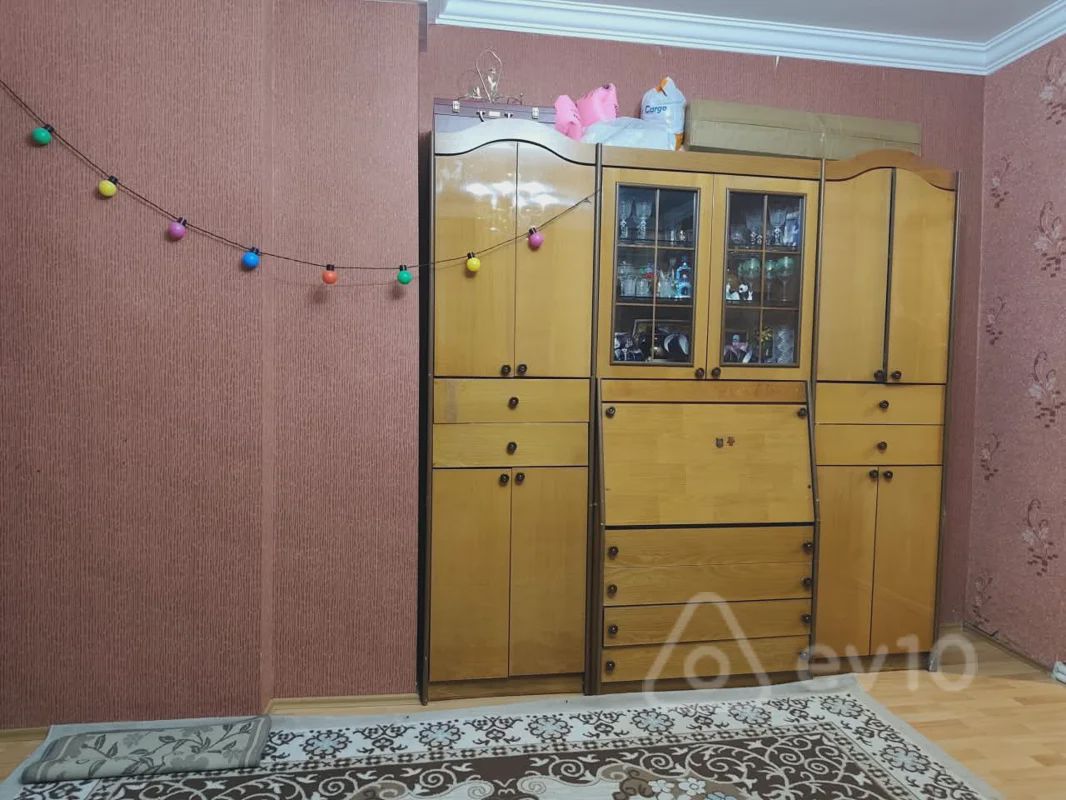 For sale: 4-room apartment (old building), 88 m² — Mənzil, Bakı (3)