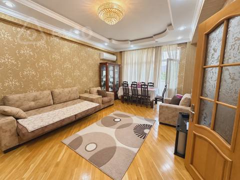 2 otaqlı mənzil, 85 m², Kazımovski küçəsi — Asif bəy