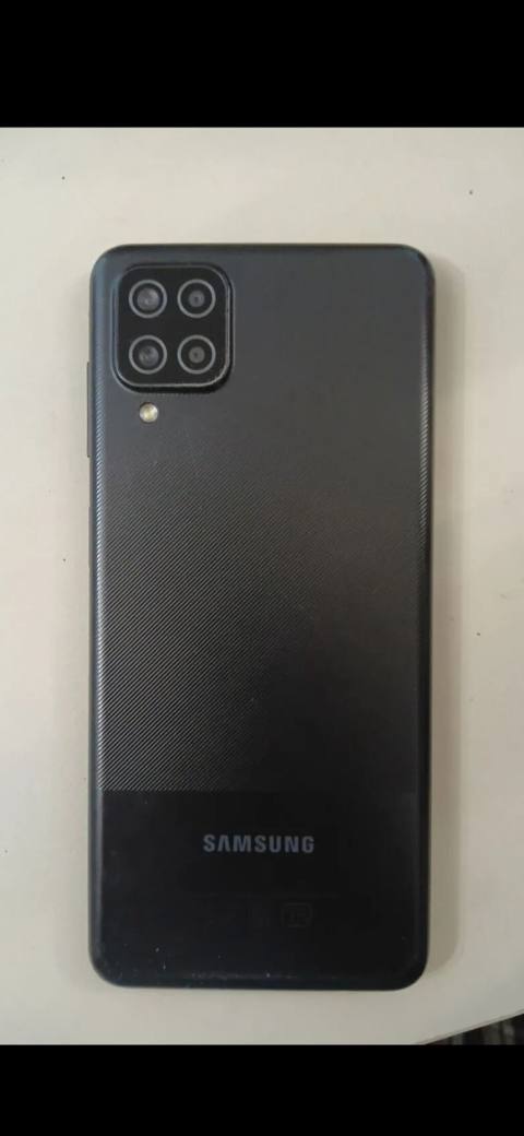 Samsung Galaxy A12, 32 GB, rəng - Qara — Gəncə