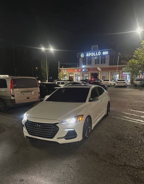 Hyundai Elantra, 2018 il, 126000 km, 1.6 L — 25 500 ₼ · Baku · Avtomobillər Hyundai Elantra, 2018 il, 126000 km, 1.6 L — Baku