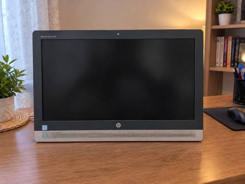HP EliteOne 800 G2 — premıum monoblok, güclü performans — კომპიუტერები და ლეპტოპები