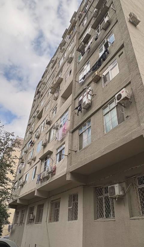 3 otaqlı mənzil 42 m² satılır Bakı, Nəsimi r — Жылжымайтын мүлік