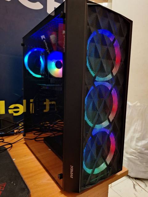 Münasib Qiymətə Gaming Komputer 900azn Parametrlər: Gaming Komputer — კომპიუტერები და ლეპტოპები