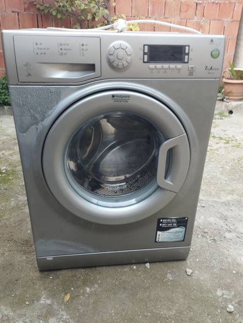 Hotpoint Ariston önyükləməli paltaryuyan maşın - Model xətti — Сумгайыт