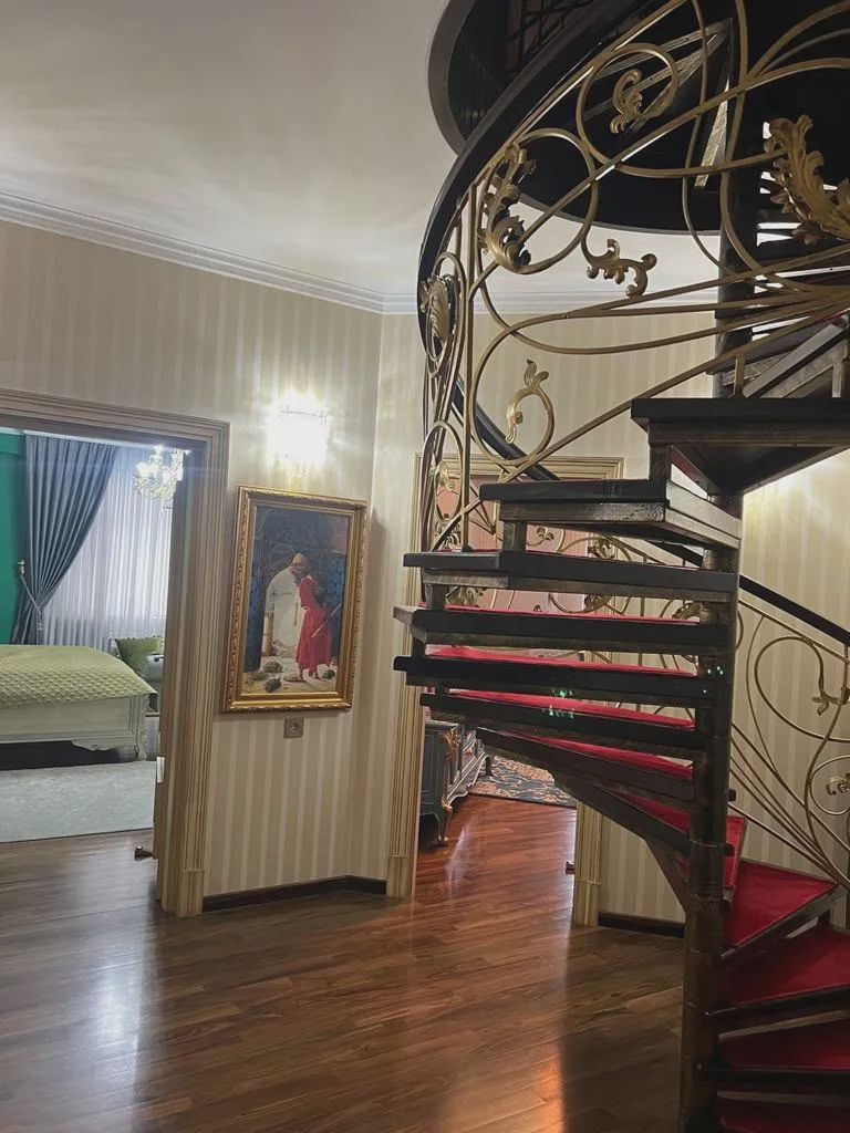 For sale: 4-room apartment, 180 m² — Mənzil, Bakı (12)