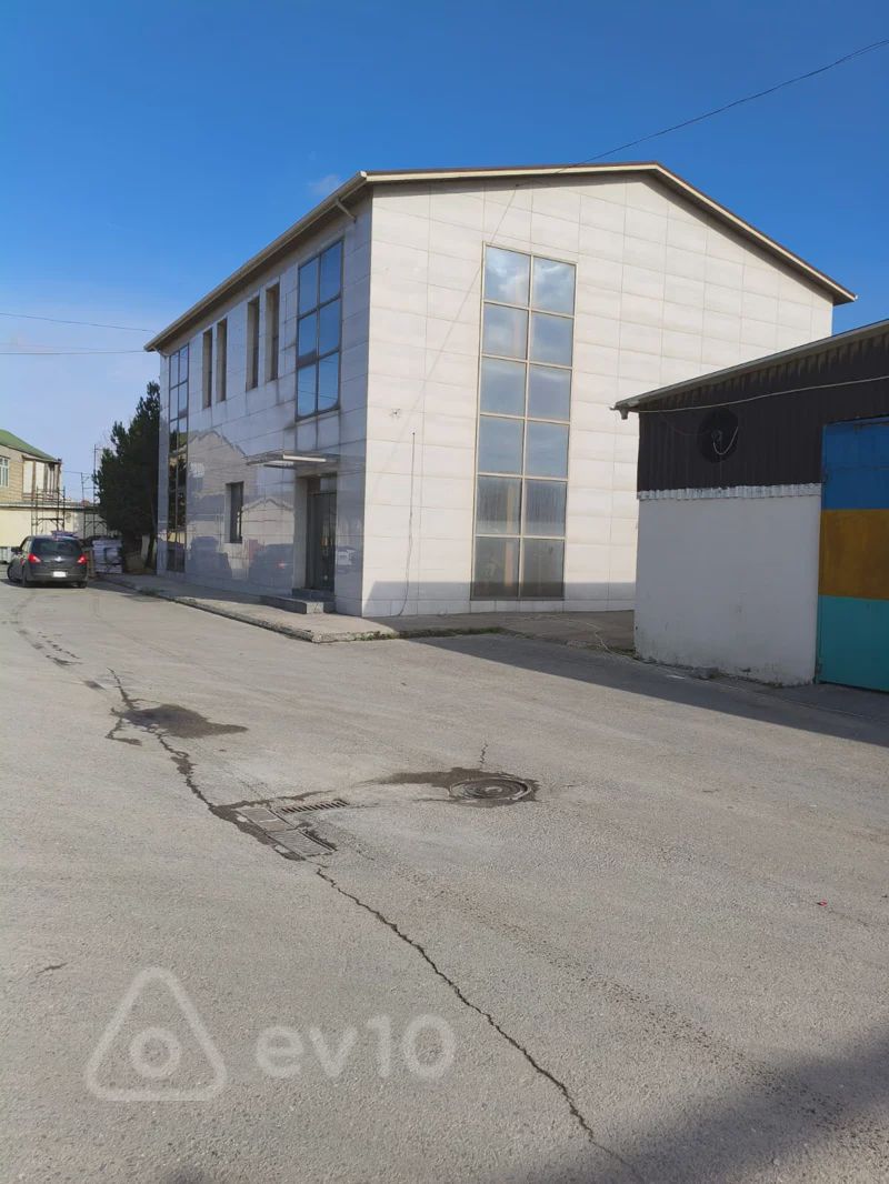 For rent: commercial property, 2 100 m² — Əmlak, Bakı (11)