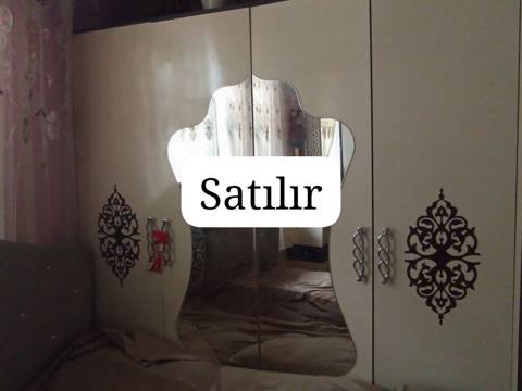 Ağ rəngli, dörd qapılı yataq otağı şkafı. - Orta hissədə naxışlı — 250 ₼ · Mingachevir · Şkaflar Ağ rəngli, dörd qapılı yataq otağı şkafı. - Orta hissədə naxışlı — Mingachevir