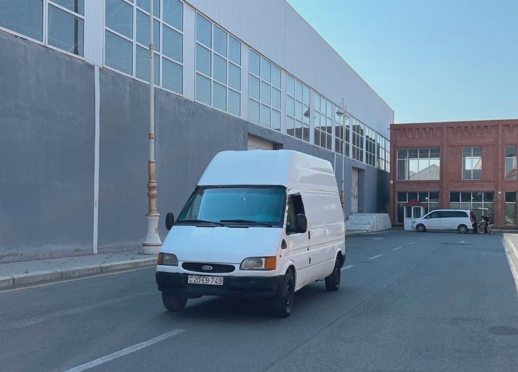 Yük avtomobili Ford Transit 2.5L 2000 20-EB-749 — Yük avtomobilləri və qoşqular, Gəncə