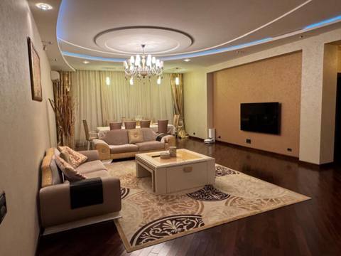 4 otaqlı Yeni tikili satılır Bakı, Yasamal, Yasamal Rayonu Huseyn Cavid Parkinin yaxinligi — 900 000 ₼ · 4 oda · 200 m² · 15/16 kat · Bakı, Yasamal · Mənzil 4 otaqlı Yeni tikili satılır Bakı, Yasamal, Yasamal Rayonu Huseyn Cavid Parkinin yaxinligi — Bakı